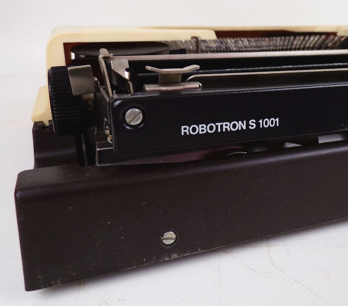 Robotron S1001 Schreibmaschine Retro Look typewriter