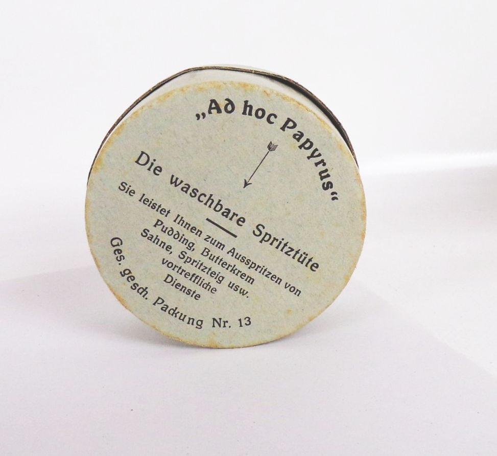 Tüllen Set für Spritzbeutel Zelluloid DRGM 1930er NOS OVP Tüllen Set für Spritzbeutel Zelluloid DRGM 1930er NOS OVP