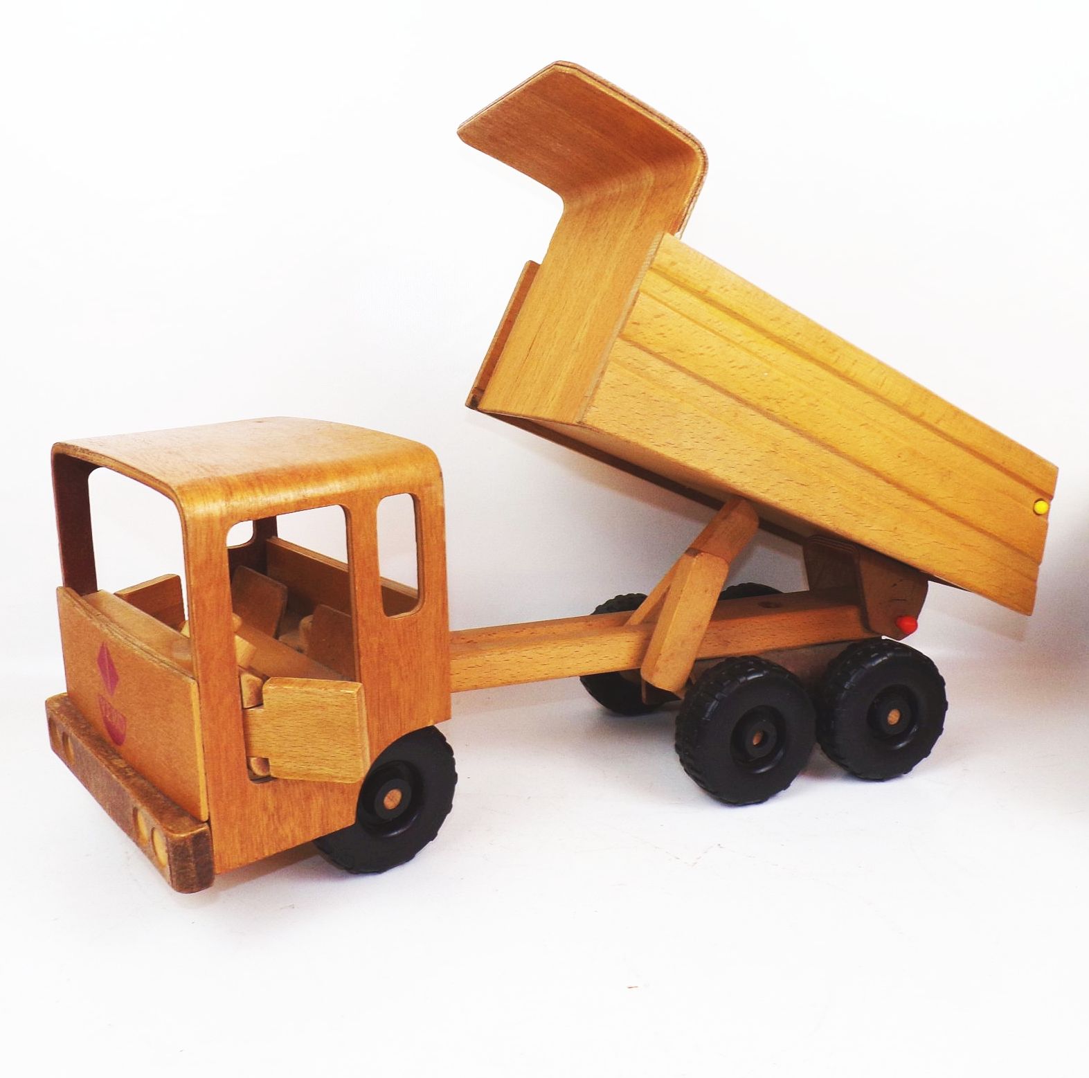 Alter DDR Vero LKW Kipper Laster Holzspielzeug Fröbel mit Anhänger