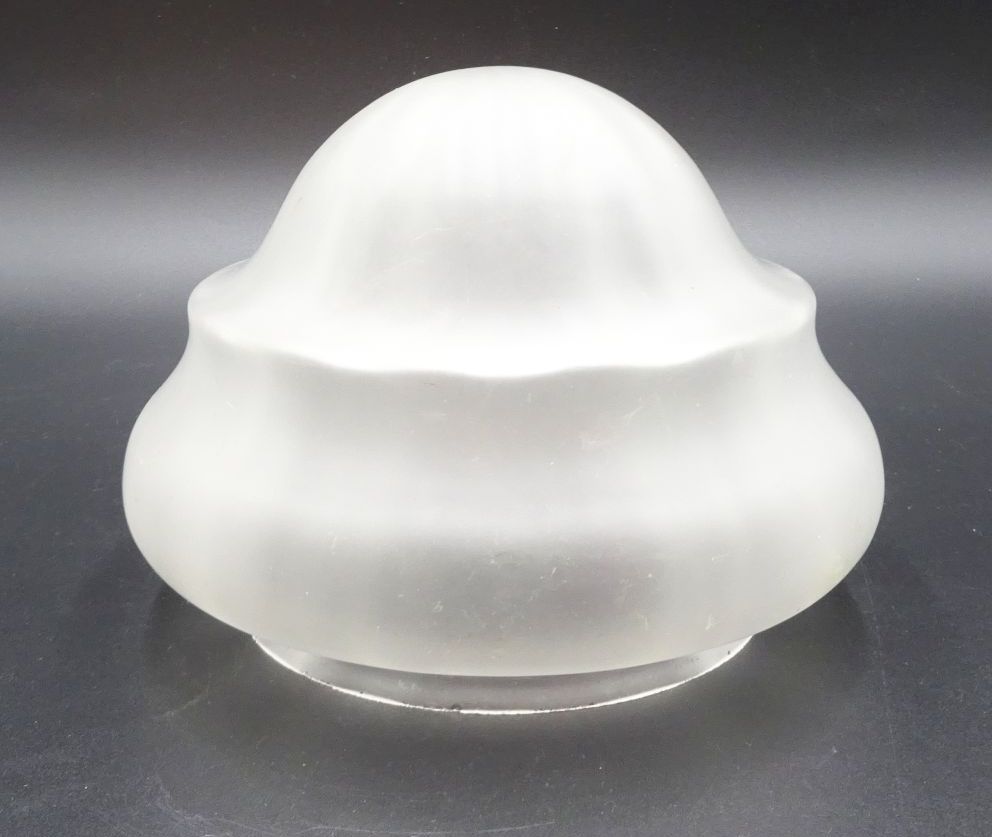 Alter Lampenschirm Glas Milchglas für Deckenleuchte um 1900 Ersatzschirm Alter Lampenschirm Glas Milchglas für Deckenleuchte um 1900 Ersatzschirm