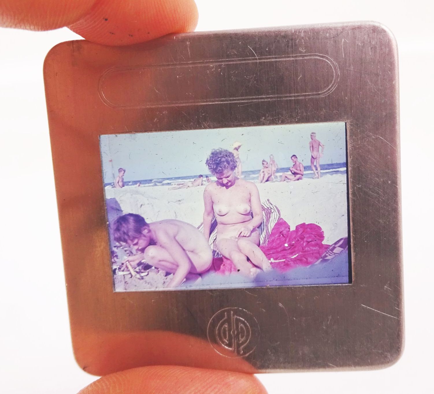8 x Farbdia nackte Frau DDR Strand 1950er Akt Freikörperkultur Dia naked 8 x Farbdia nackte Frau DDR Strand 1950er Akt Freikörperkultur Dia naked