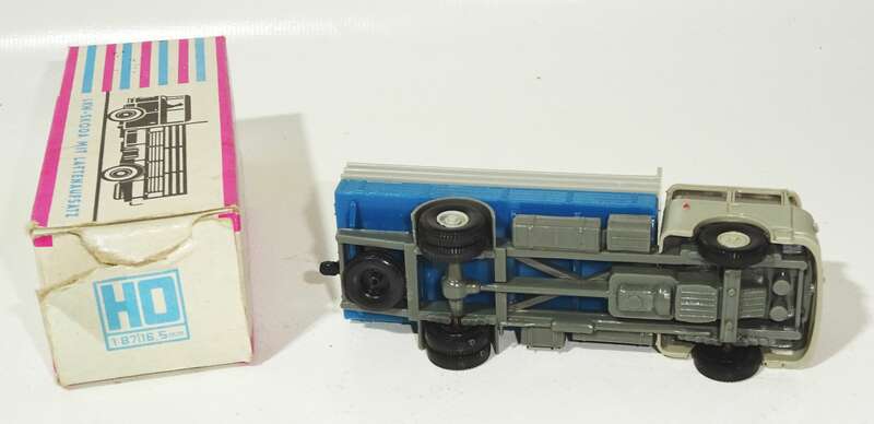 Permot Skoda LKW mit Lattenaufsatz H0 DDR OVP