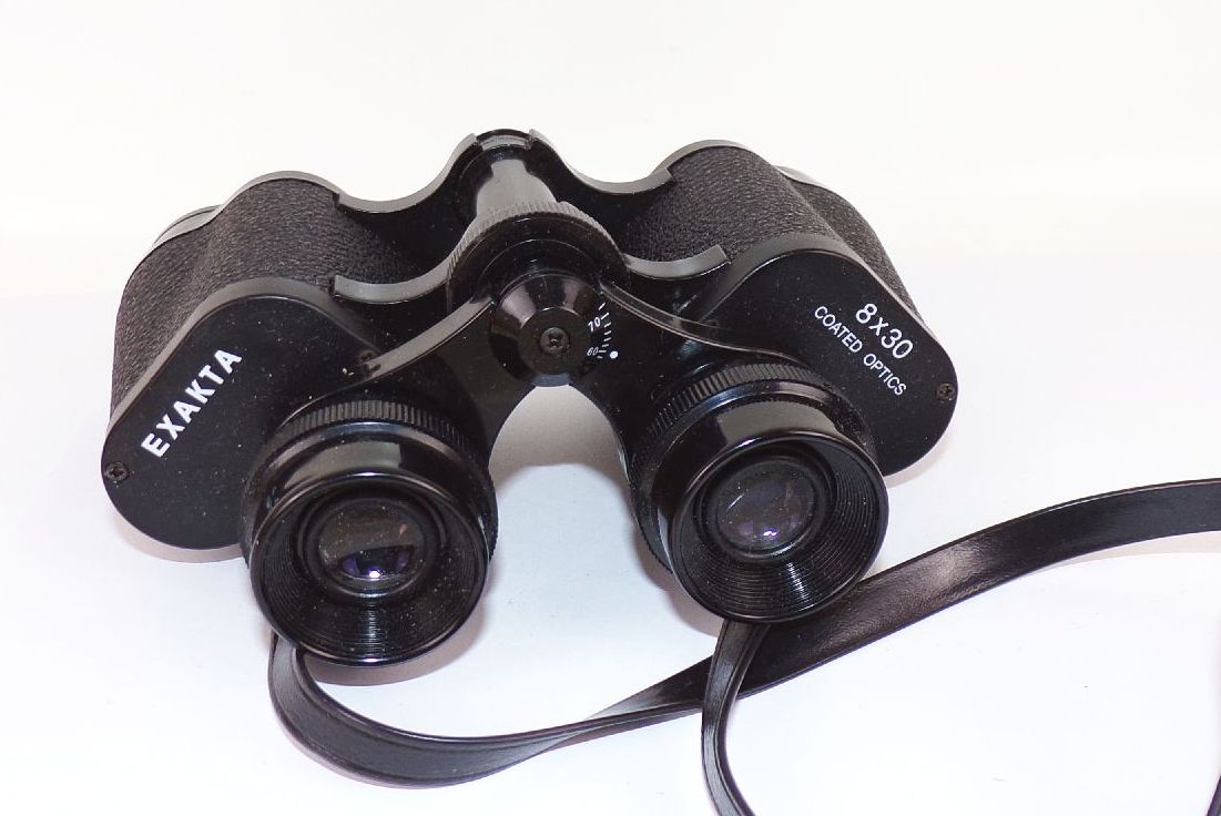 Exakta 8 x 30 Coated Optics Fernglas Exakta 8 x 30 Coated Optics Fernglas