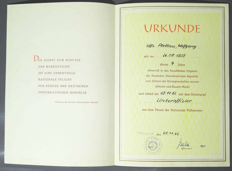 NVA Urkunde 4 Jahre Verpflichtung und Feuerwehr Deutschpaulsdorf Zeugnis 1964 DDR
