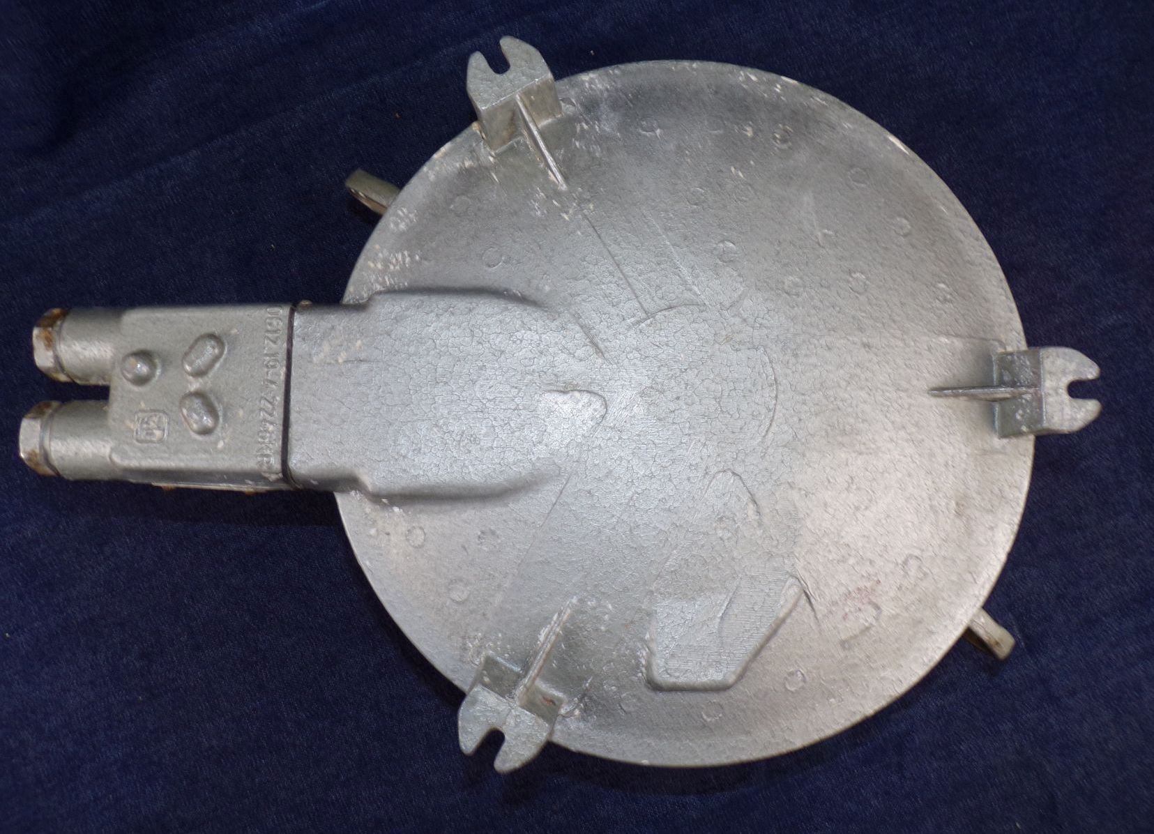 Alte Bunkerleuchte Rund E14 E27 Wandlampe Deckenleuchte Ex Gitter 