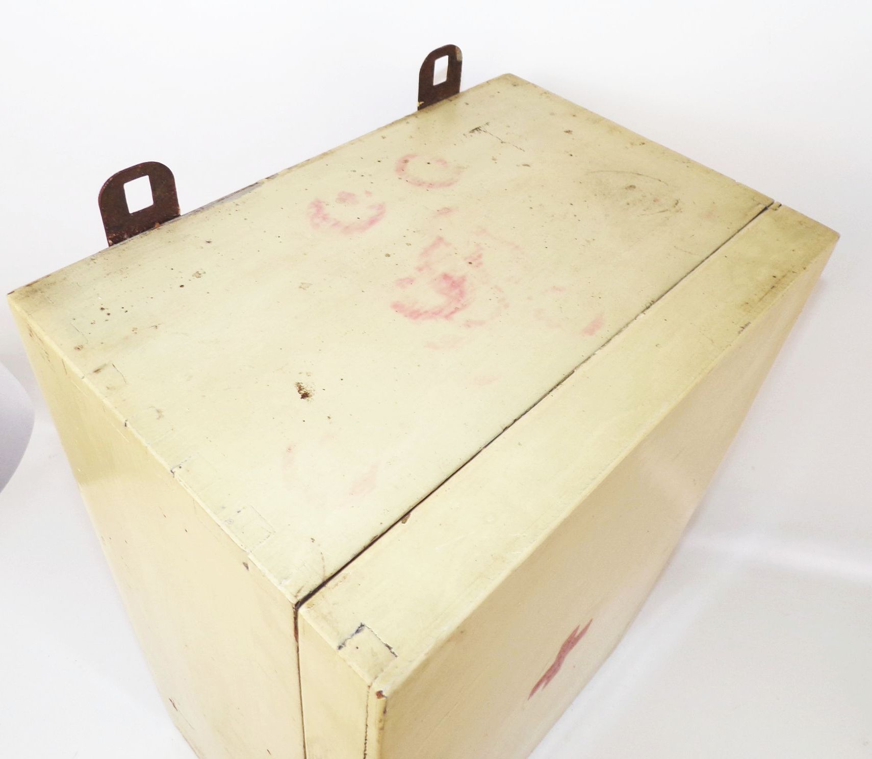 Sani Hängeschrank Eigenbau Rot Kreuz Leer Sanitäter Erste Hilfe Vintage