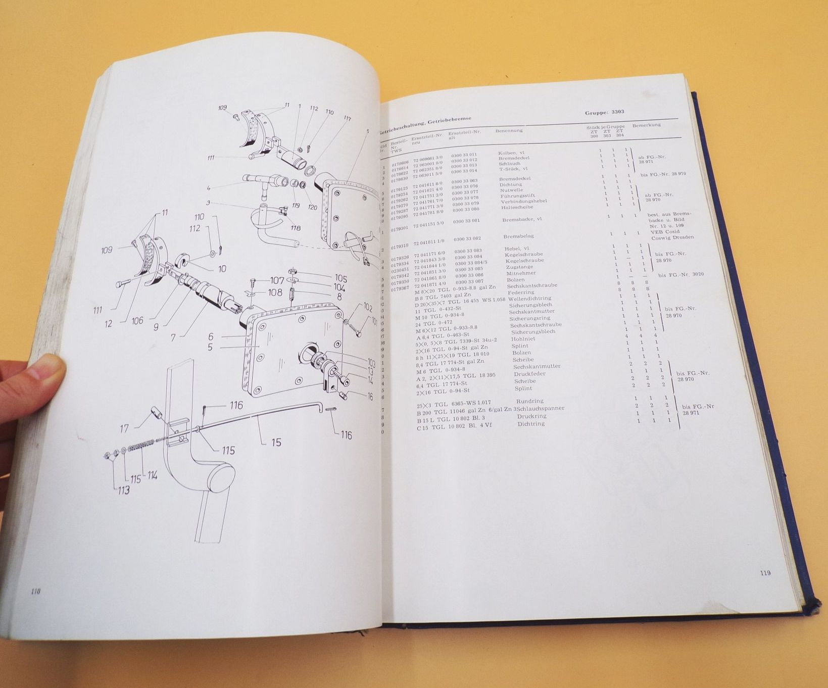 Ersatzteilkatalog ZT 300 3 4 VEB Traktorenwerk Schönebeck 1975 Original DDR