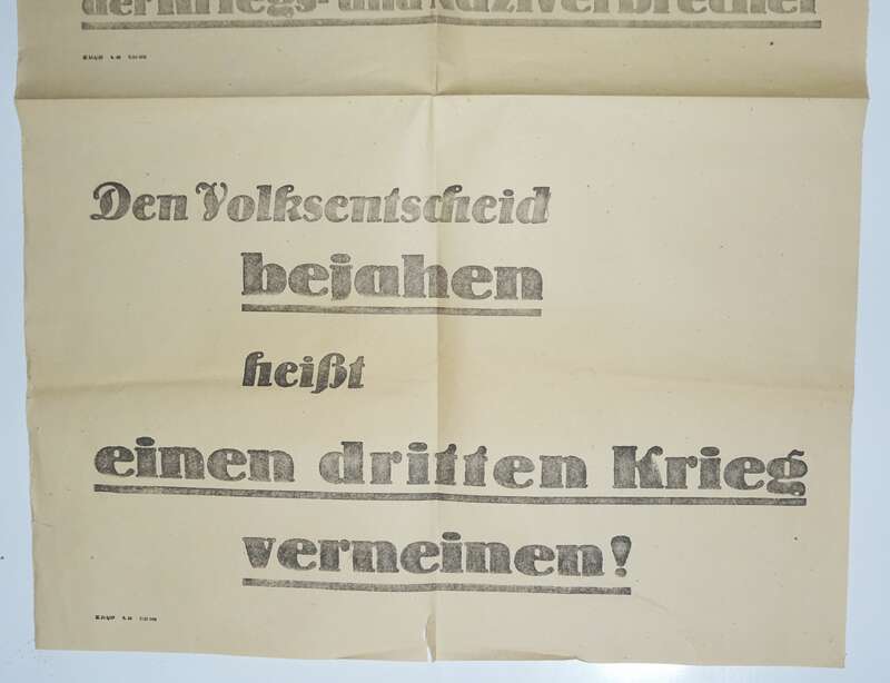 DDR Plakat Enteignung der Betriebe der Kriegs - und Naziverbrecher 1956 Propaganda !
