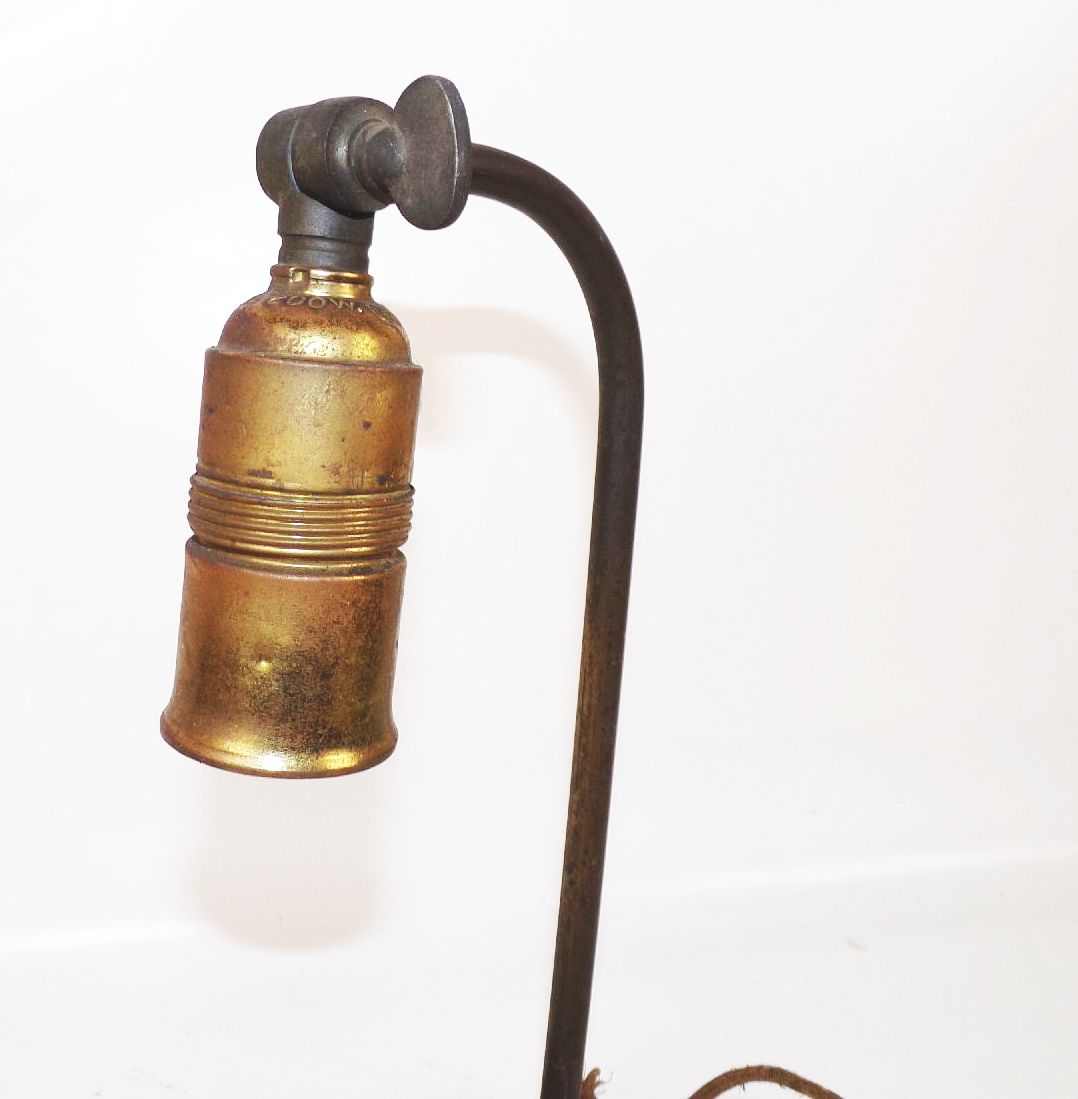 Vintage Lampenfuß für Tischlampe Fassung mit Schalter E27 Bastlerware 