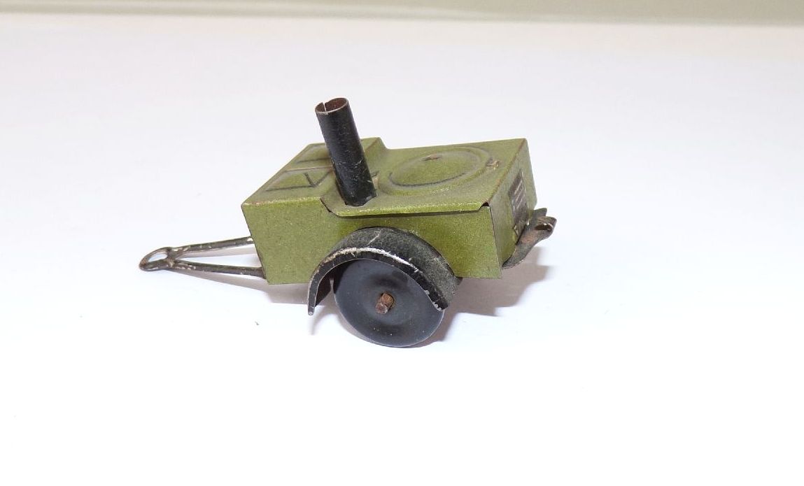 MSB Brandenburg Gulaschkanone Militär Blechspielzeug MSB Brandenburg Gulaschkanone Militär Blechspielzeug