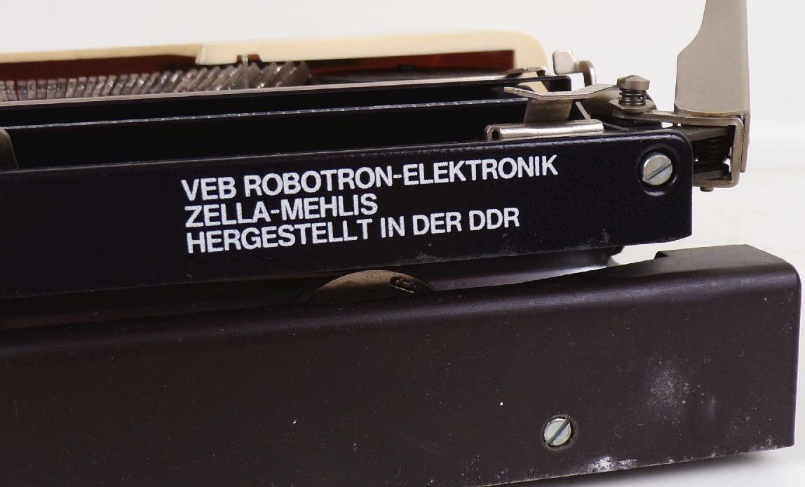 Robotron S1001 Schreibmaschine Retro Look typewriter