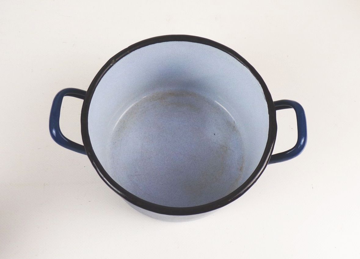 Alte Email Kochtopf blau Pflanzgefäß Vintage Alte Email Kochtopf blau Pflanzgefäß Vintage