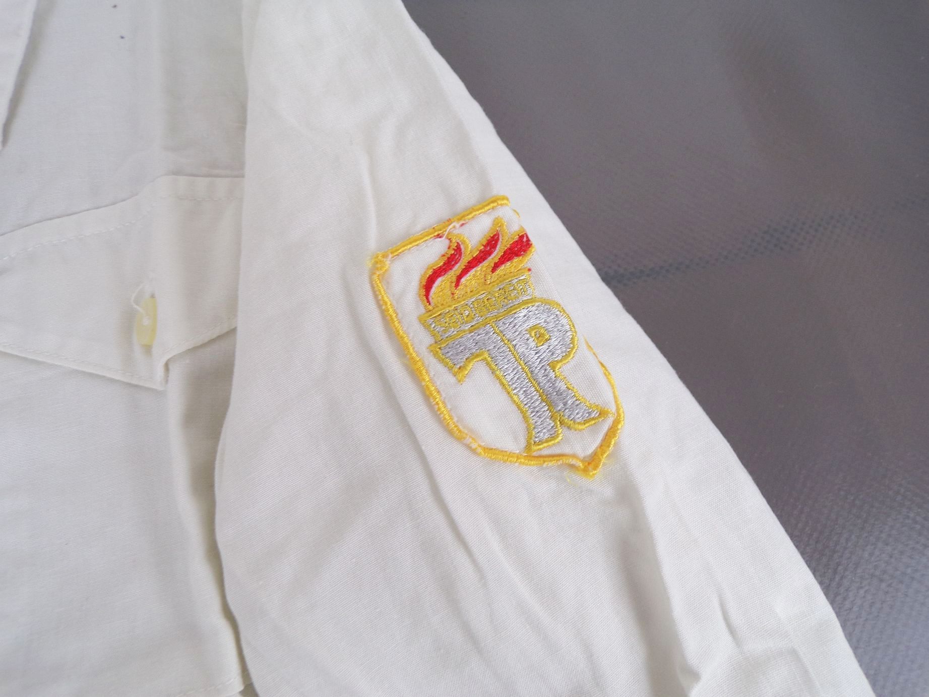 Junge Pioniere Hemd vintage Kinderkleidung weiß GDR Bluse 