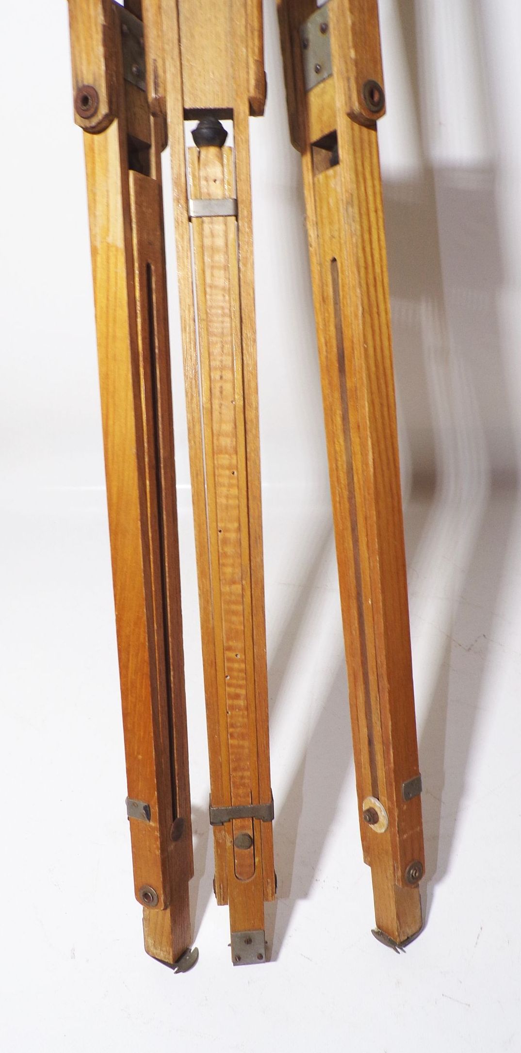 Altes Berlebach Dreibeinstativ Holzstativ vintage 