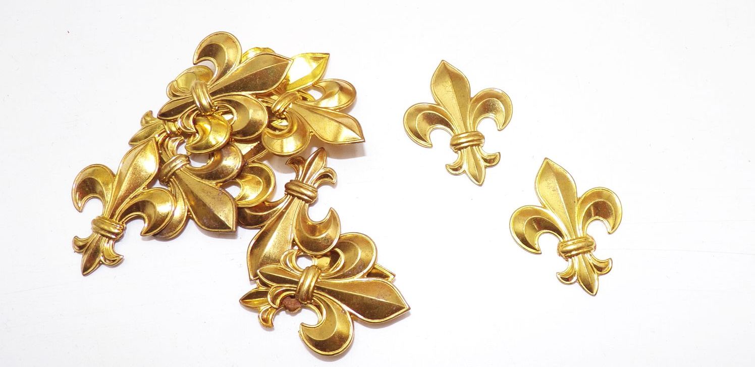 Zierapplikationen Lilie Frankreich Wappen Gold Basteln Dekorieren 