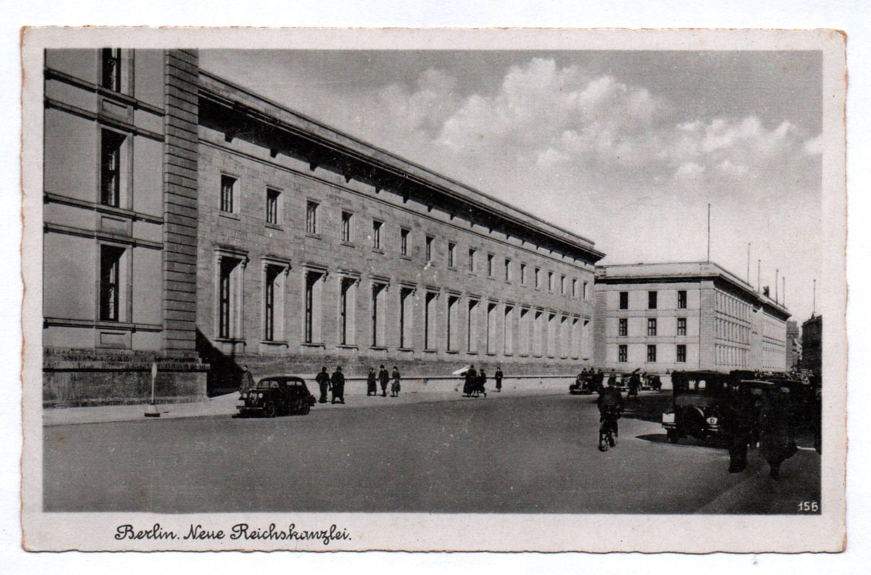 Ak Berlin Neue Reichskanzlei belebt alte Autos