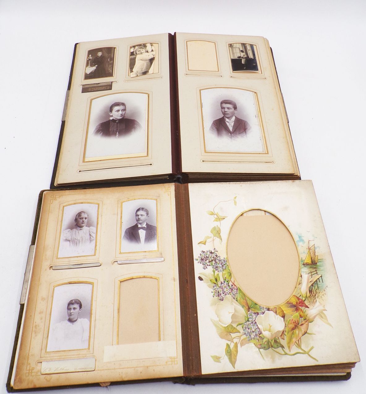 2 x Fotoalbum Kabinettfotos CDV Fotos Hartpappe um 1900 2 x Fotoalbum Kabinettfotos CDV Fotos Hartpappe um 1900