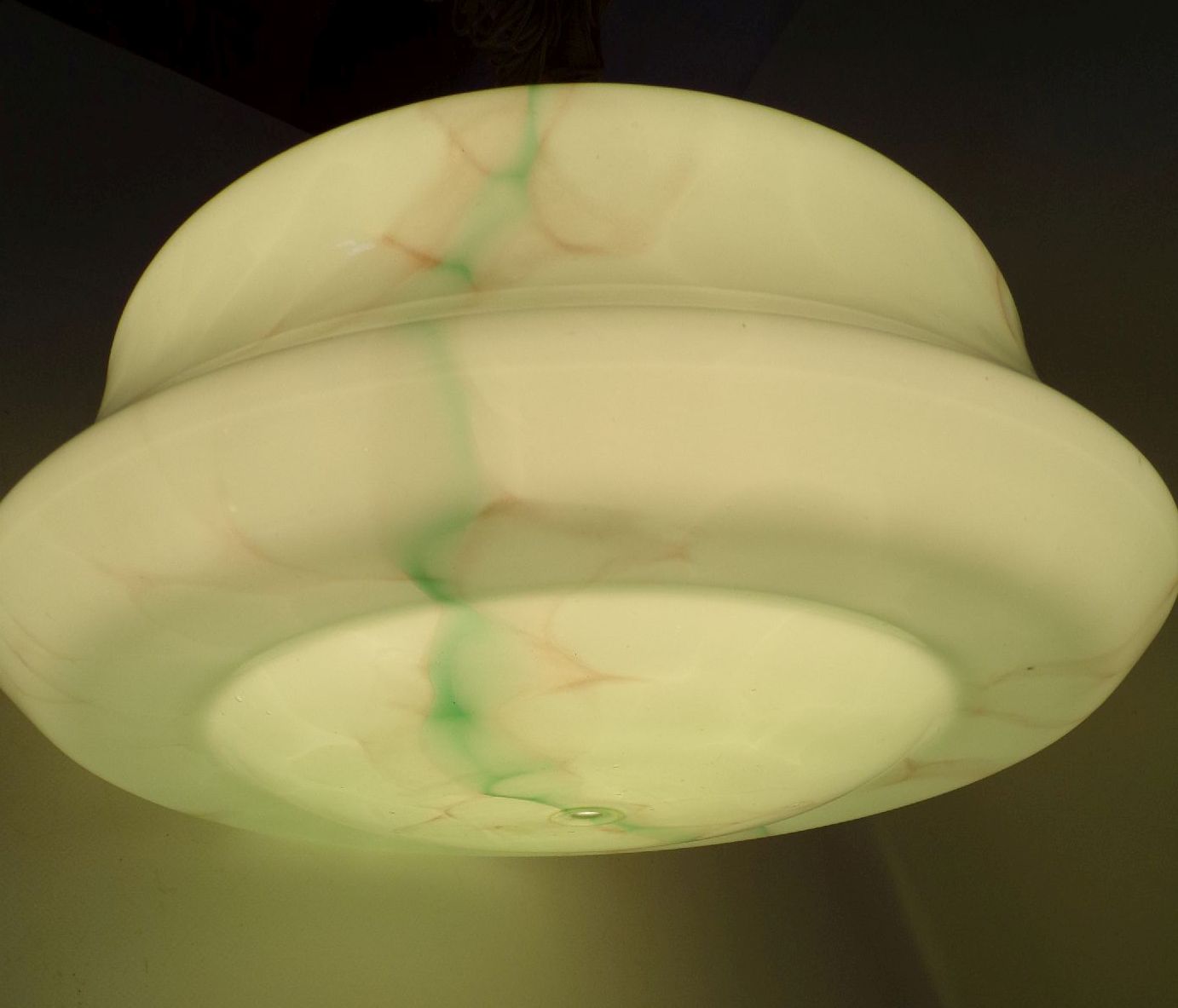 Alte Deckenleuchte Grün Lampenschirm Glas E27 Metall Art Deco Lampe