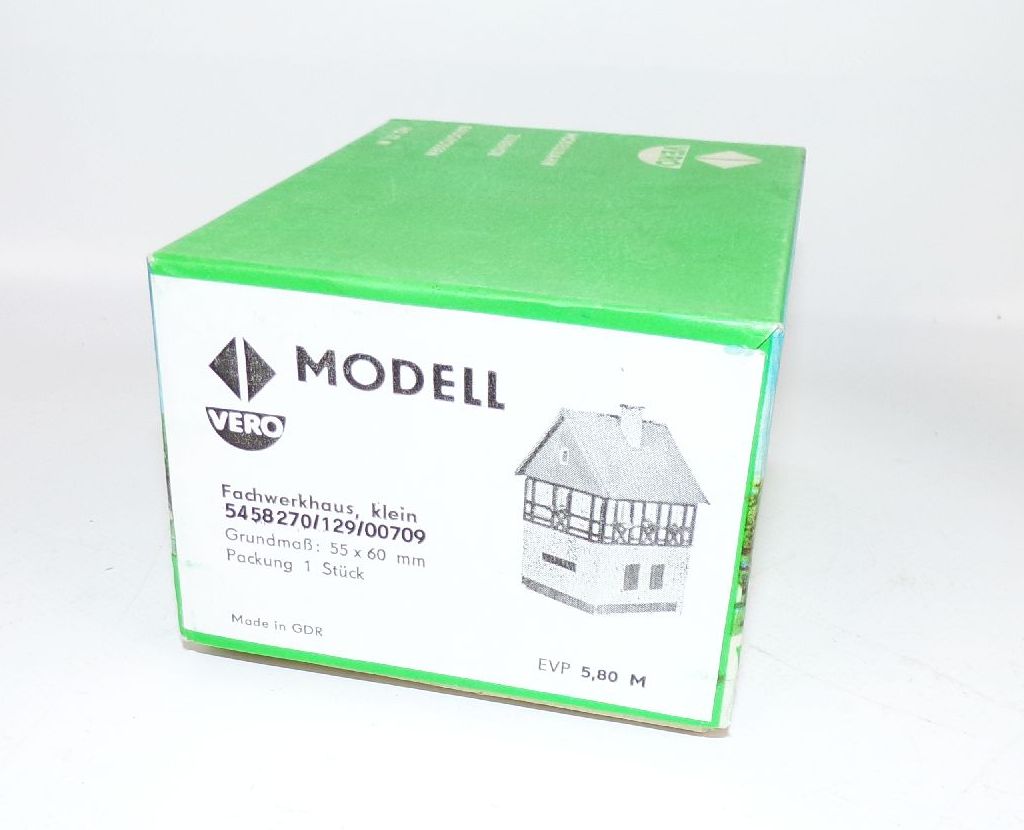Altes Vero Modell Fachwerkhaus Klein mit Originalkarton Spur TT H0