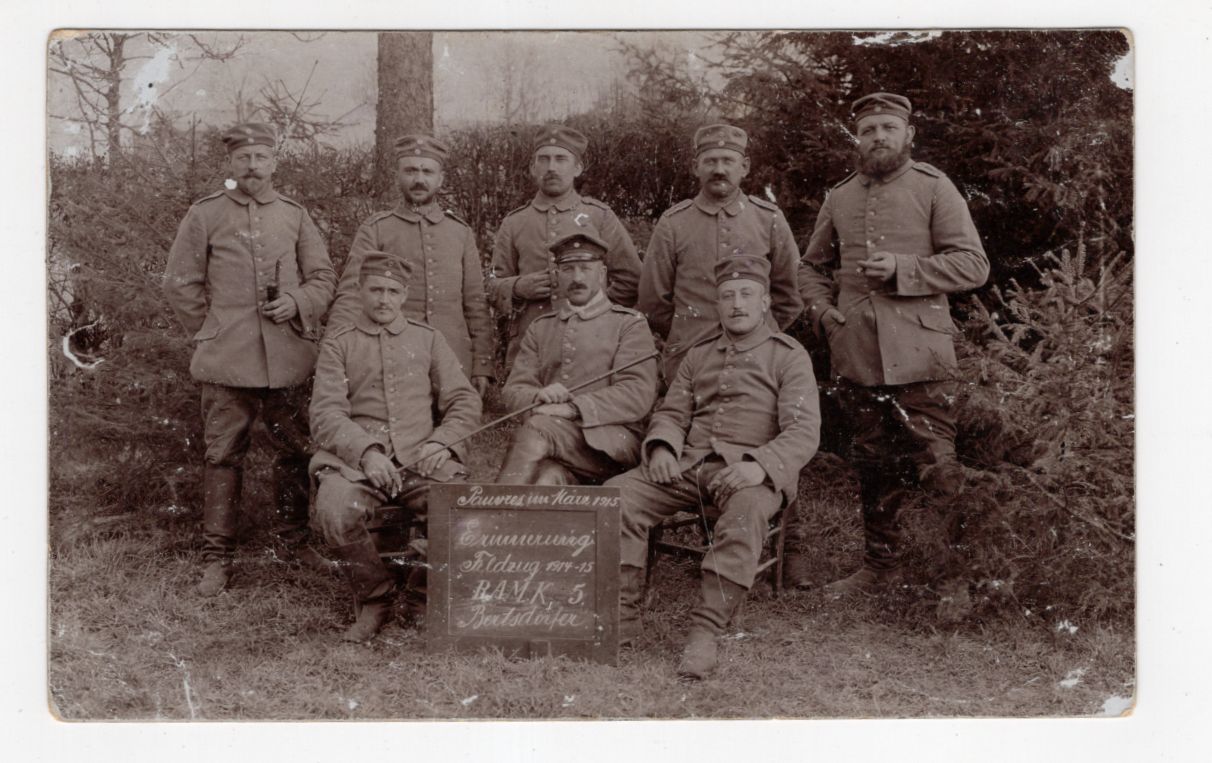 Foto Ak Pauvres Soldaten Feldzug 1915 Bertsdorfer 1 Wk