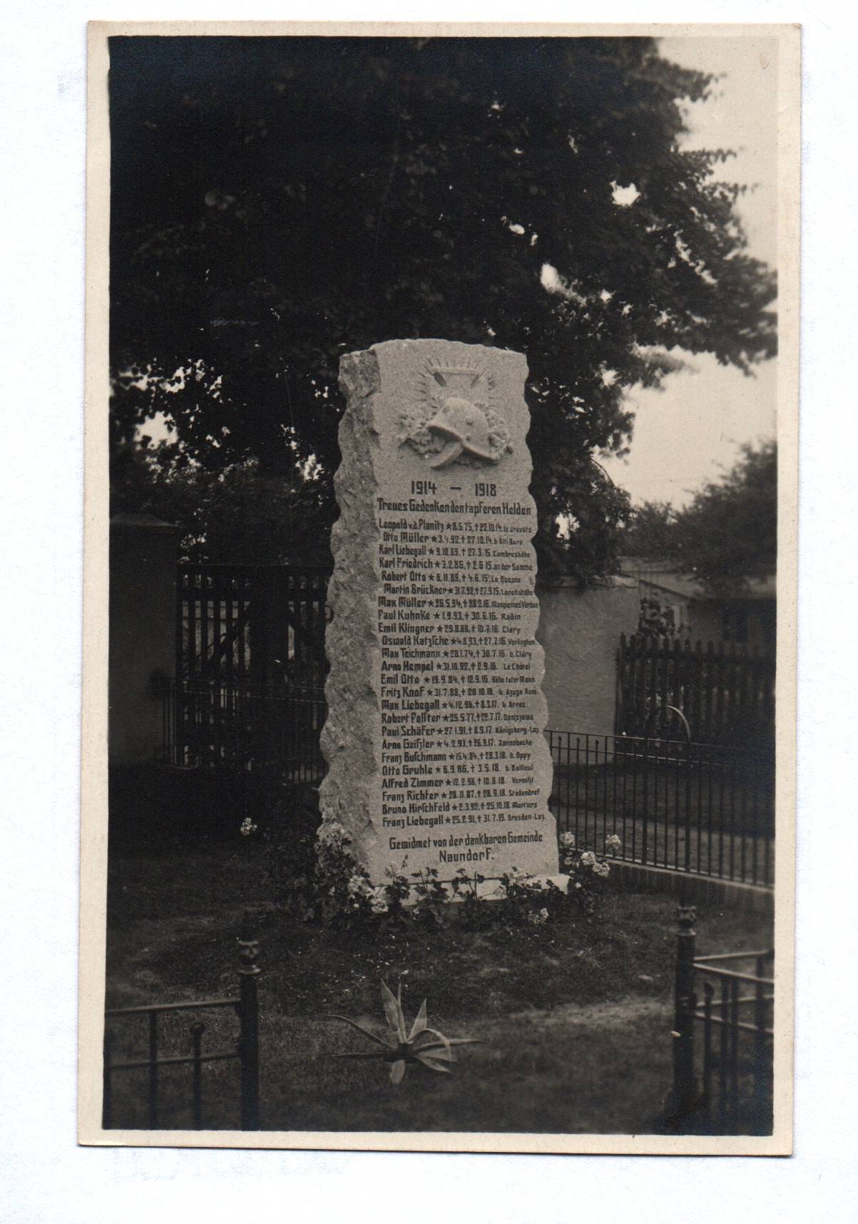 Foto Ak Oschatz Kriegerdenkmal 1 Wk