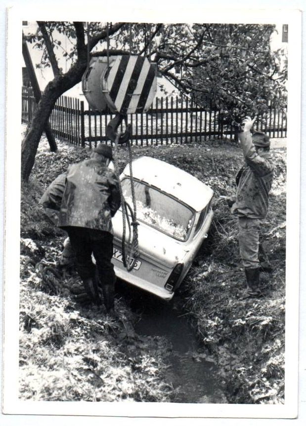 5 x Foto Trabant Unfall Trabi ADK125 Kran DDR Oldtimer 5 x Foto Trabant Unfall Trabi ADK125 Kran DDR Oldtimer