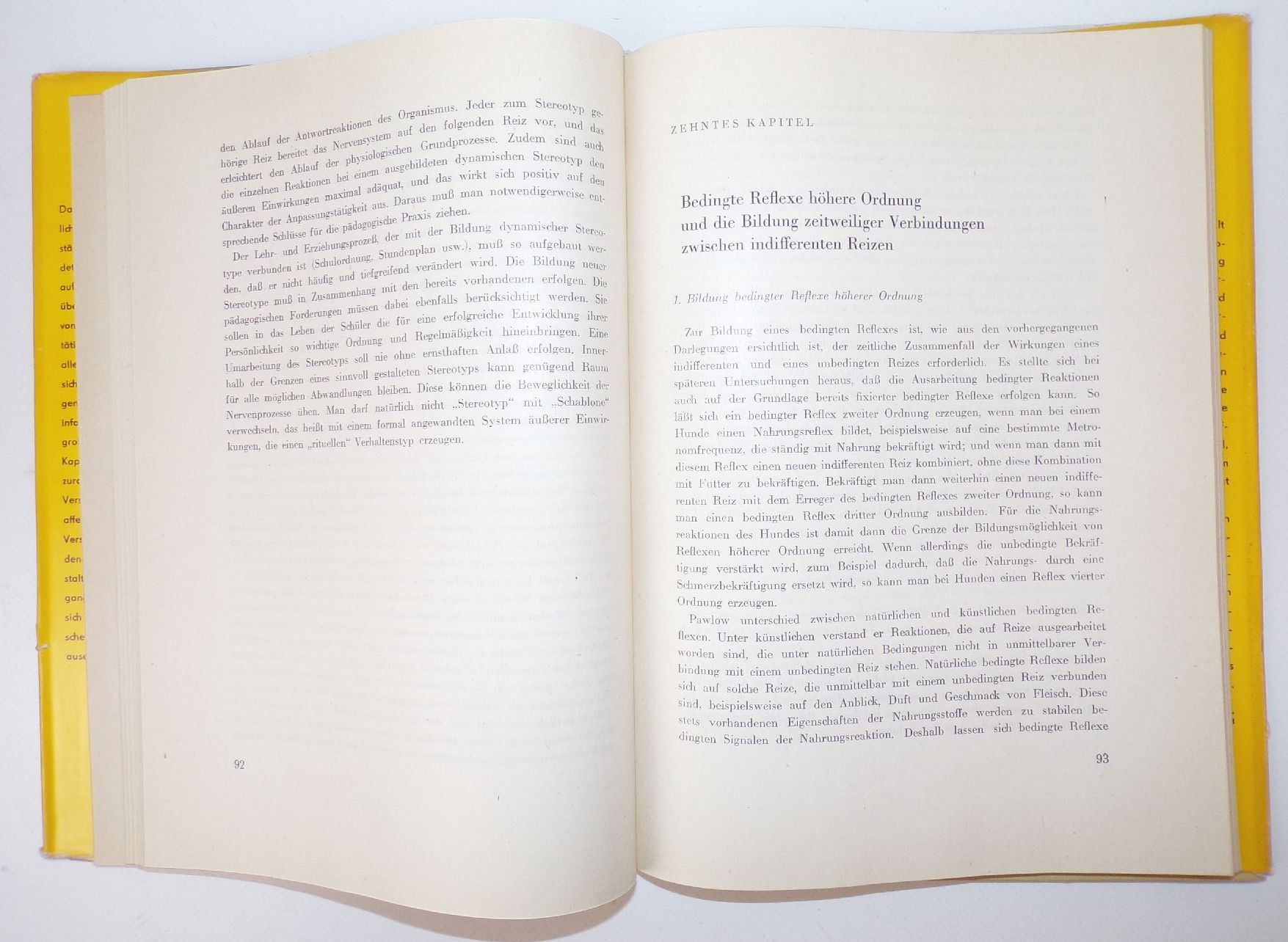 Pawlow höhere Nerventätigkeit 2 Bücher DDR Ausgaben