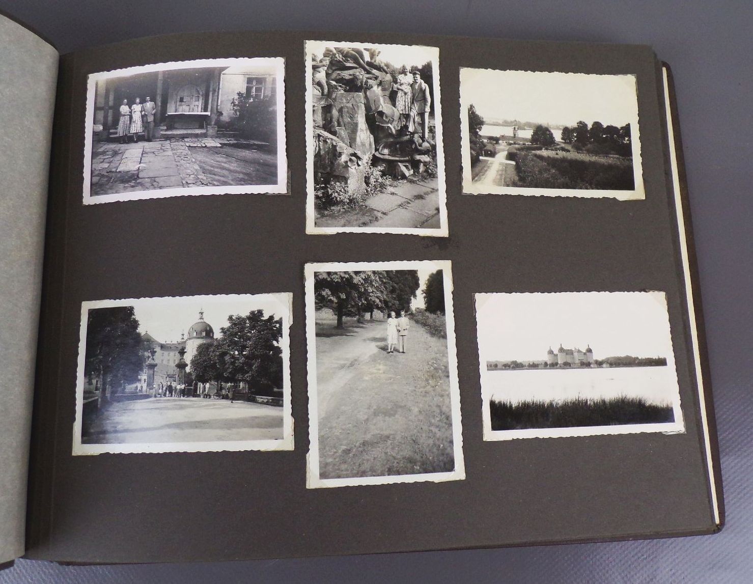 Altes Fotoalbum 99 Fotos Dresden Elbedampfer Moritzburg Fasanenschlößchen Altes Fotoalbum 99 Fotos Dresden Elbedampfer Moritzburg Fasanenschlößchen