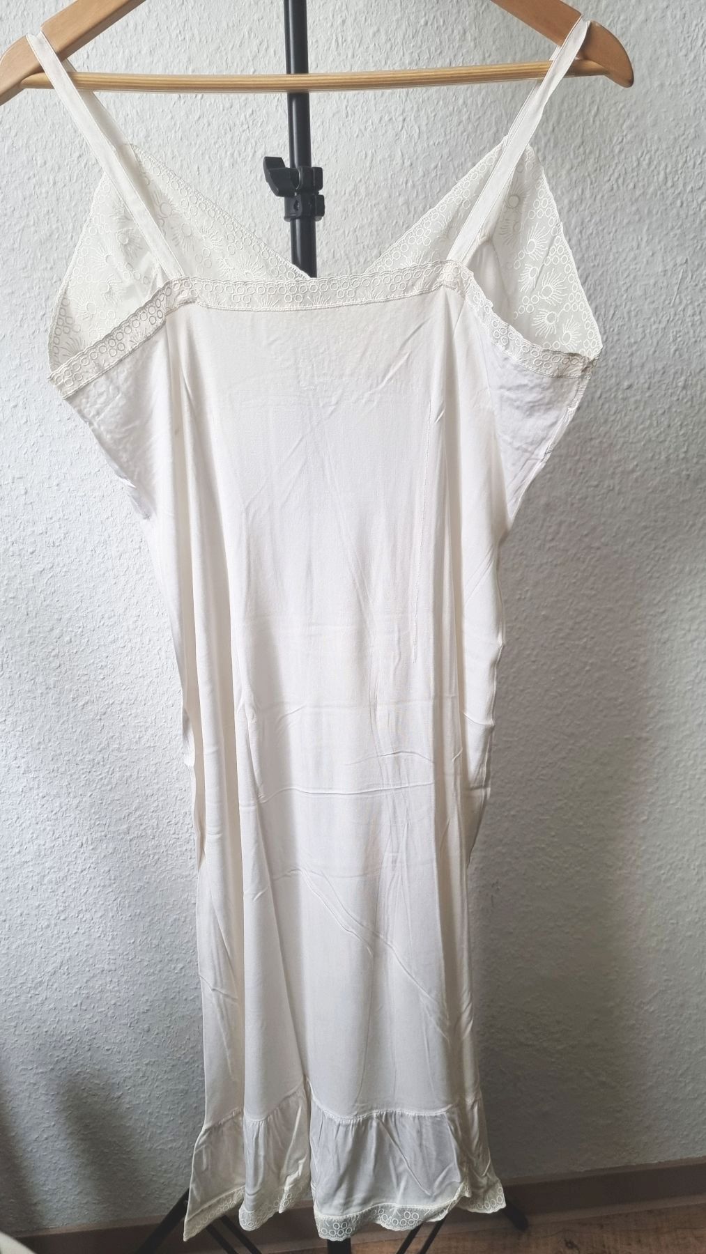 Damen Nachthemd Vintage weiß mit Spitze Negligee Damen Nachthemd Vintage weiß mit Spitze Negligee