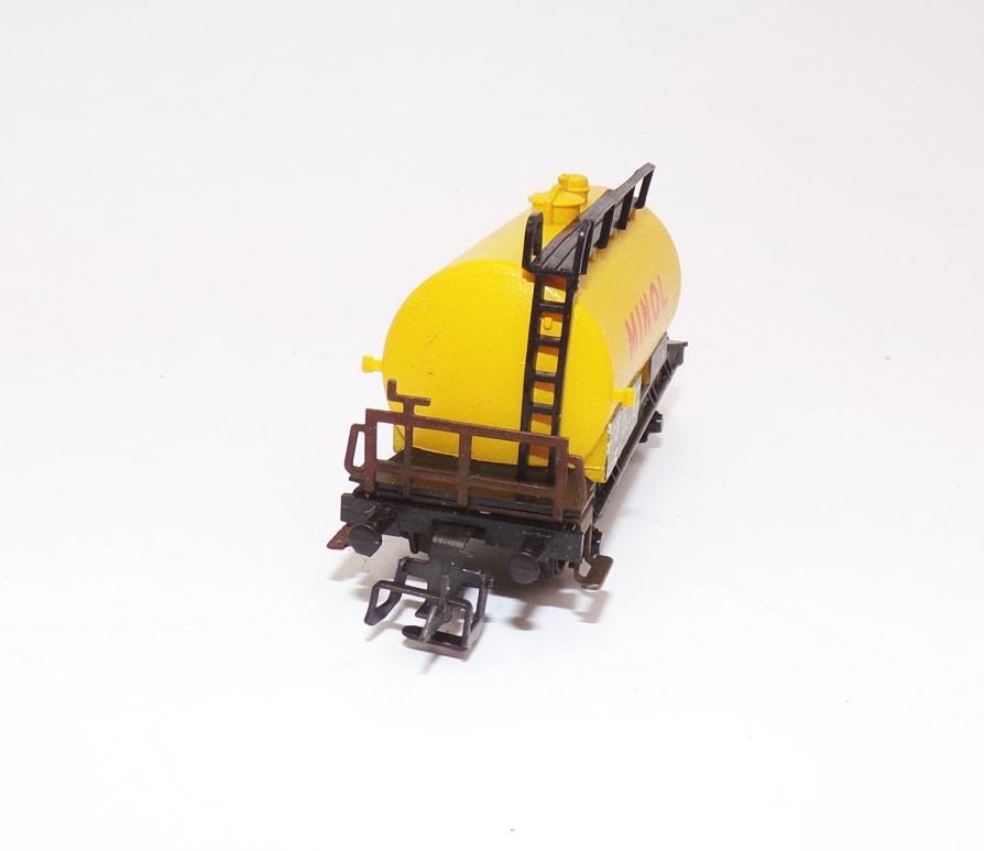 Zeuke TT Minol Kesselwagen analog DDR Zeuke TT Minol Kesselwagen analog DDR