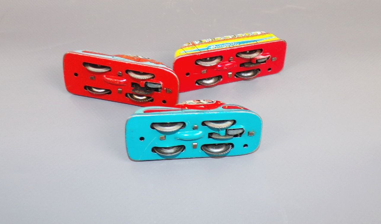 DDR Autobahn Rennbahn Blechspielzeug Autos Ungarn 