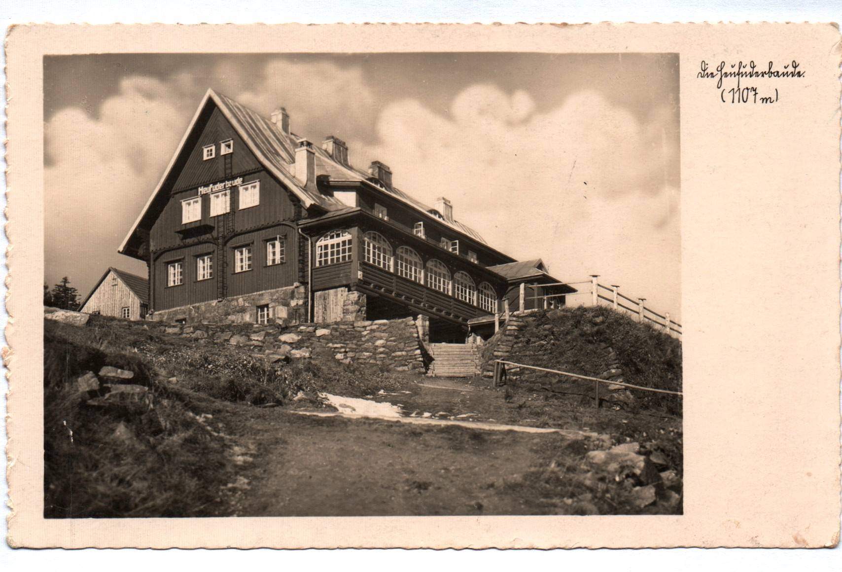 Foto Ak Heufuderbaude im Isergebirge Schlesien 1932