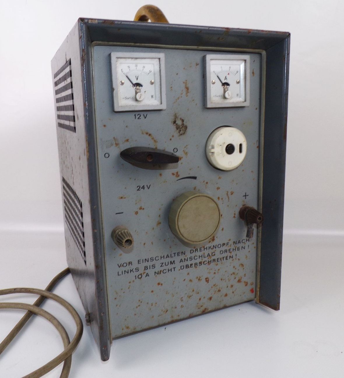 DDR Batterieladegerät Stellgleichrichter kfz Ladegerät Oldtimer