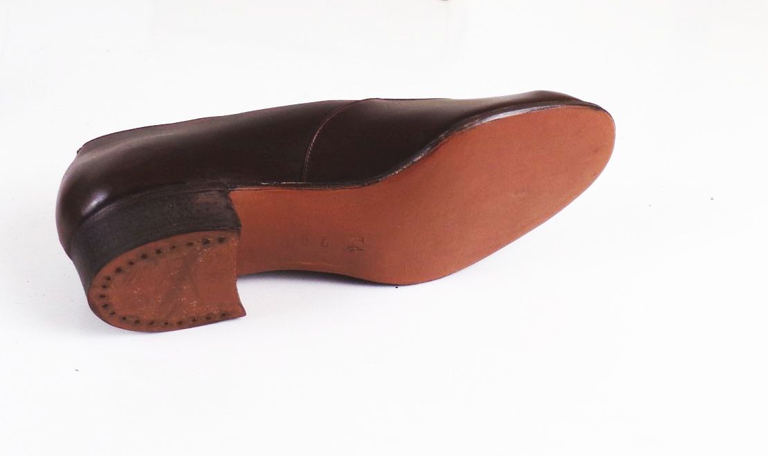 Alte Mädchen Schuhe Damenschuhe braun Größe 34 NOS 1940er OVP Alte Mädchen Schuhe Damenschuhe braun Größe 34 NOS 1940er OVP