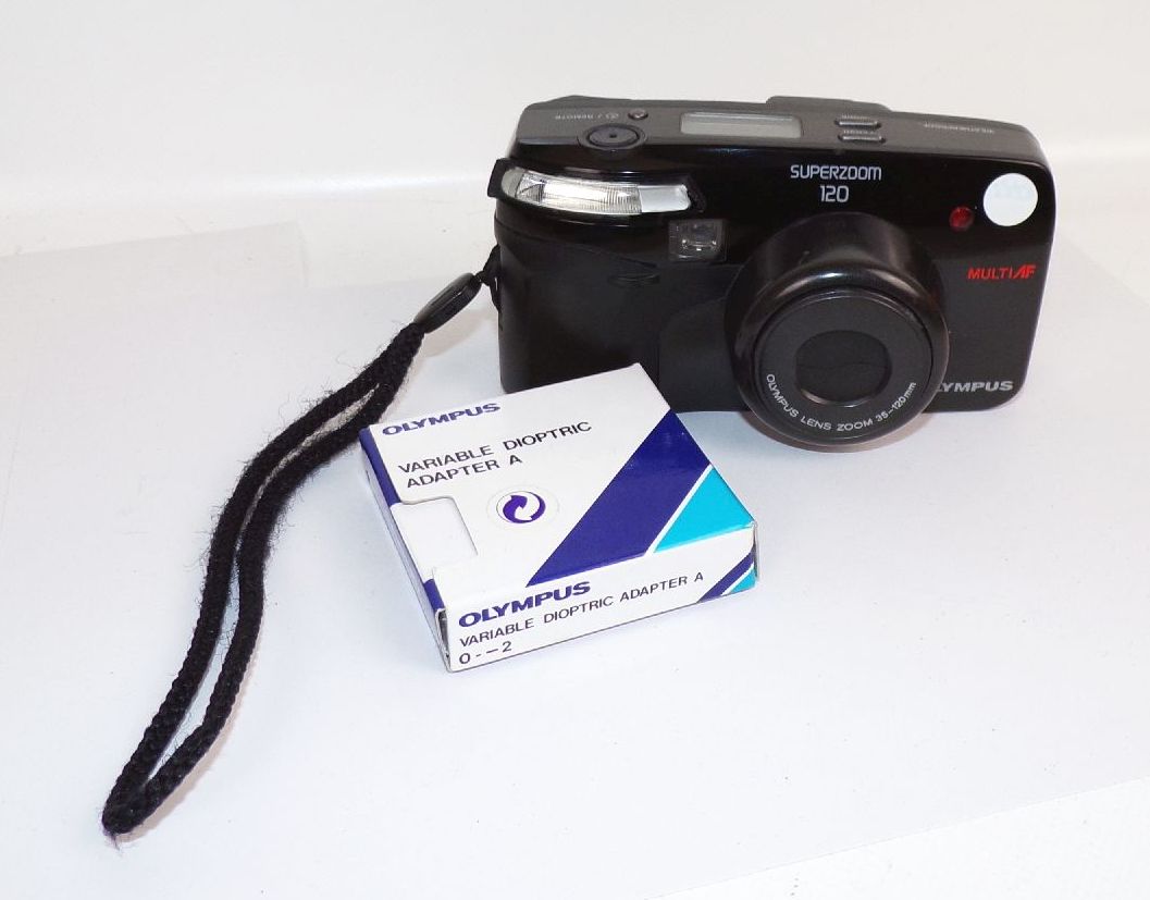 Olympus Digitalkamera Superzoom 120 