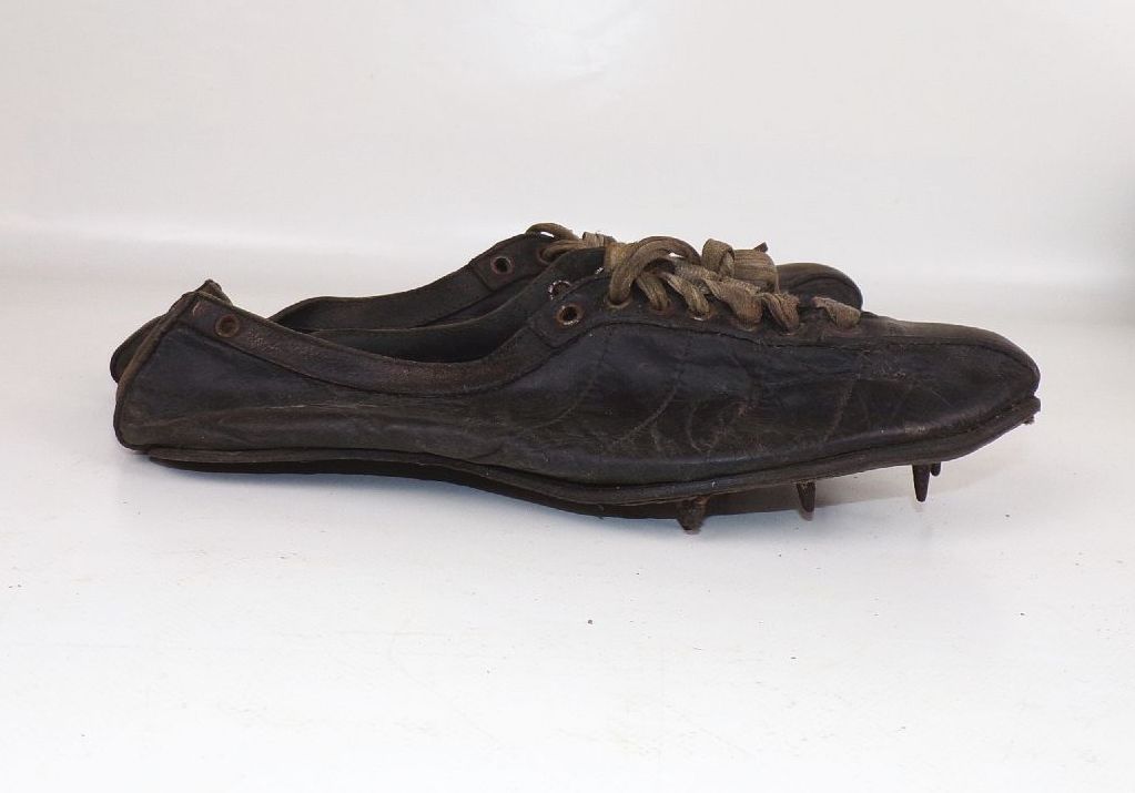 Alte Leder Sprintschuhe Track Spikes Sprint Shoes Sportschuhe 
