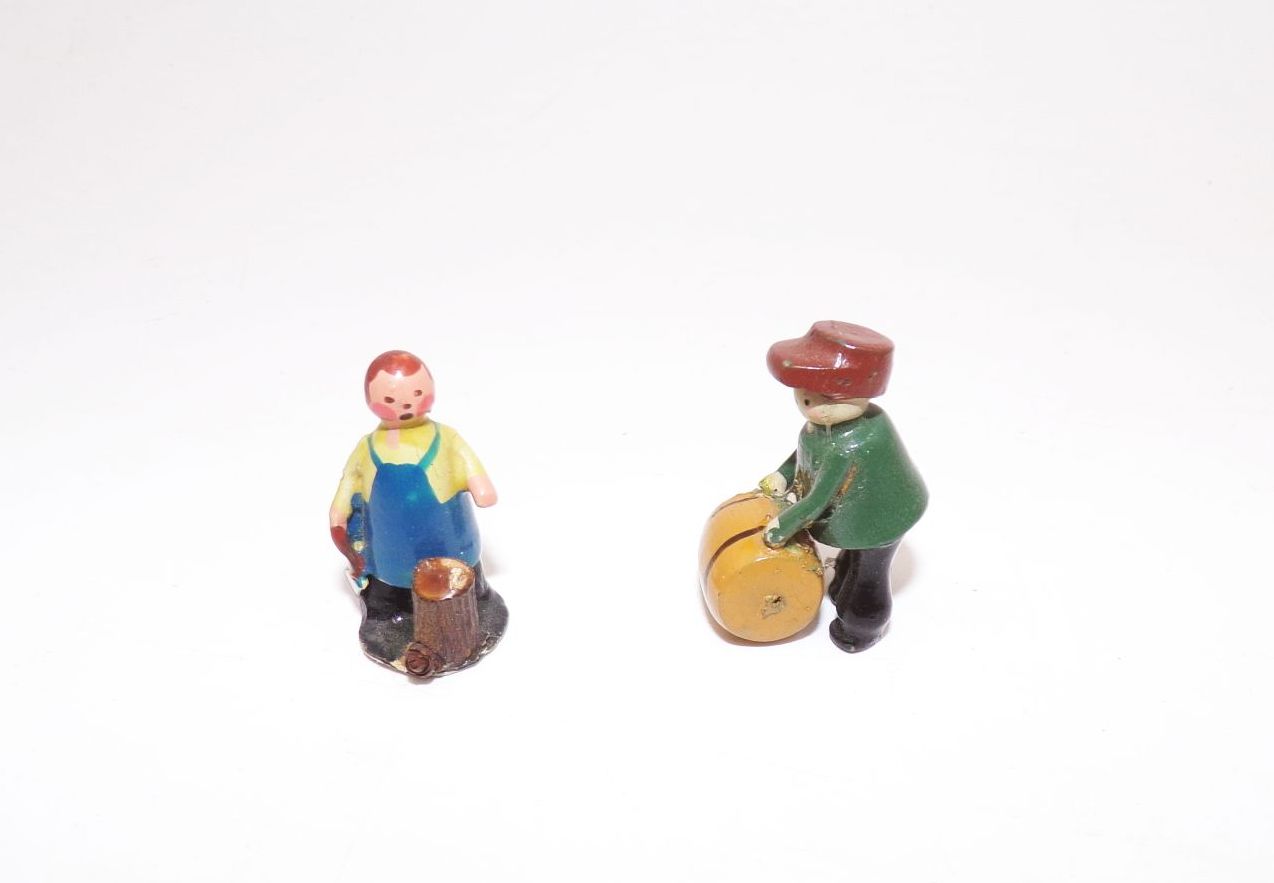 Lot alter Eisenbahn Figuren Erzgebirge Mitropa Zeitungswagen Lot alter Eisenbahn Figuren Erzgebirge Mitropa Zeitungswagen