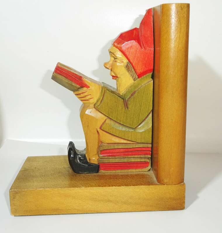 Alte geschnitzte Buchstützen Zwerge Gnome Vintage Deko