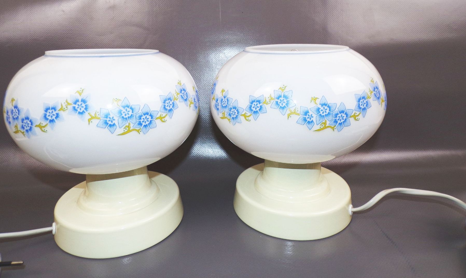 DDR Tischlampe 2 Stück Set VEB Spezialleuchtenbau Wurzen Unbenutzt NOS Blumen 