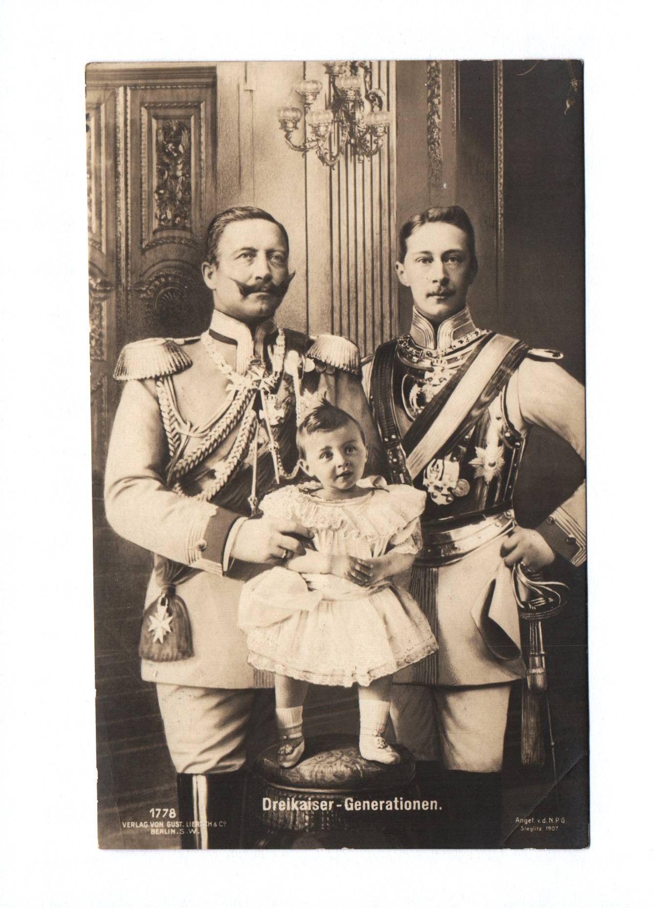 Ak Dreikaiser Generationen Kaiser Wilhelm II Hohenzollern Kronprinz Wilhelm von Preußen Ak Dreikaiser Generationen Kaiser Wilhelm II Hohenzollern Kronprinz Wilhelm von Preußen
