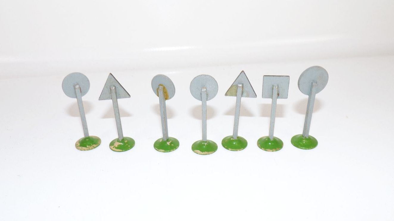 Alte Straßenschilder Holz Modellbau wohl Erzgebirge Alte Straßenschilder Holz Modellbau wohl Erzgebirge