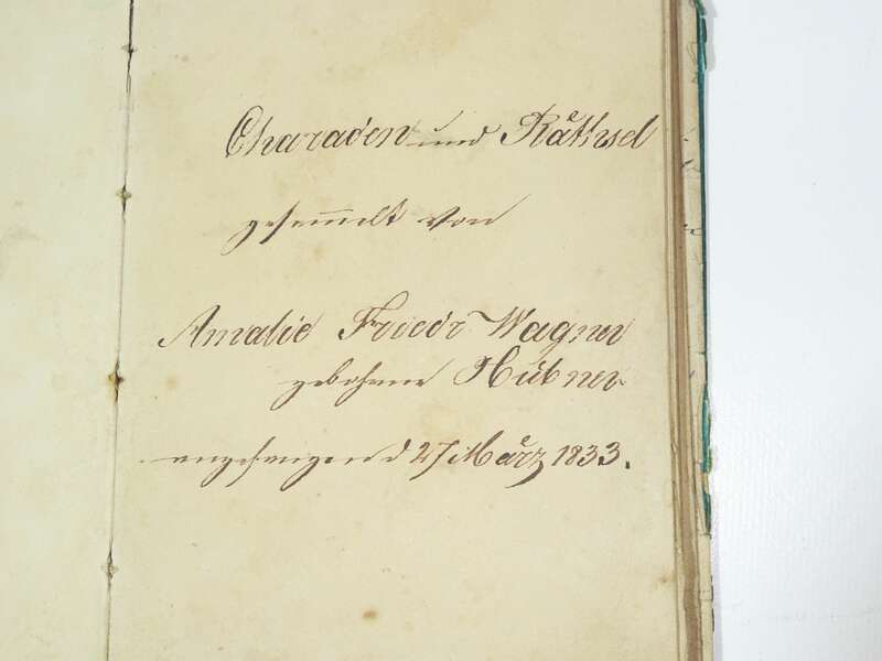 Handgeschriebenes Buch Rätsel Lieder Gebete Kochrezepte 1833