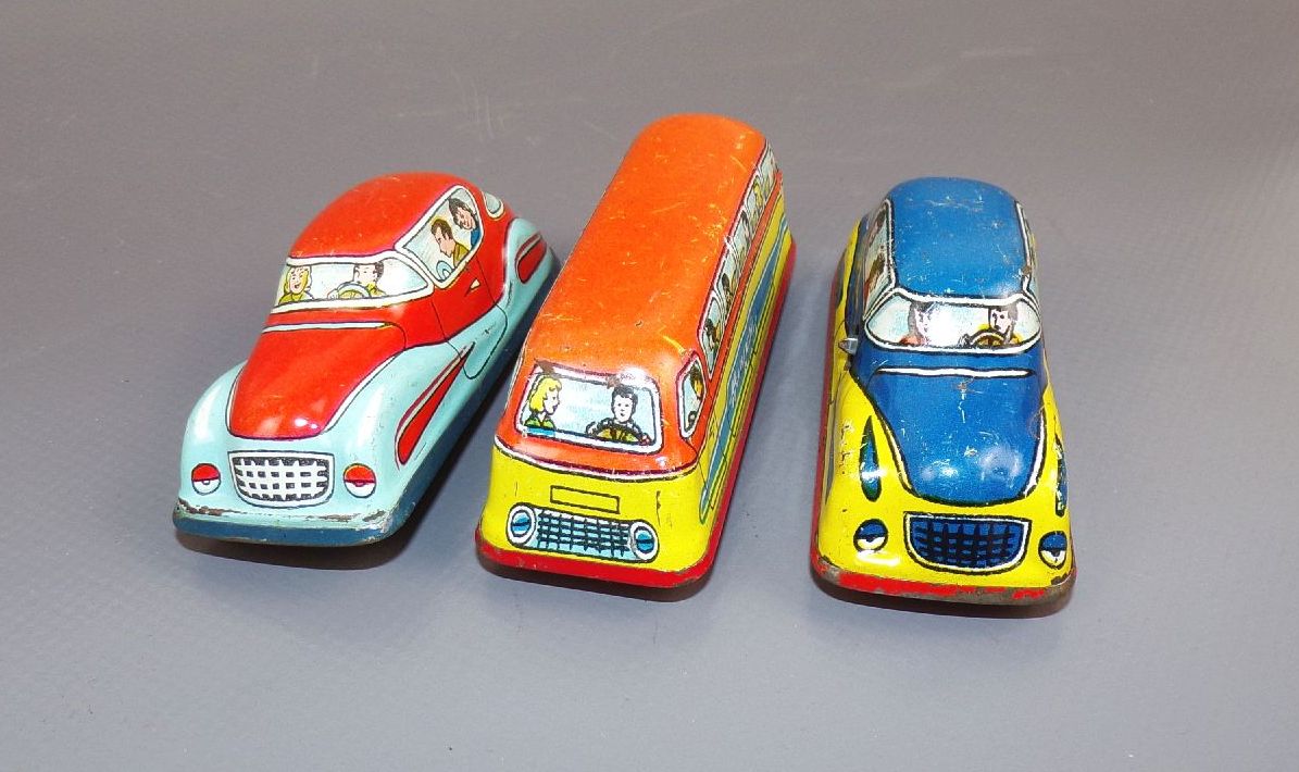 DDR Autobahn Rennbahn Blechspielzeug Autos Ungarn 