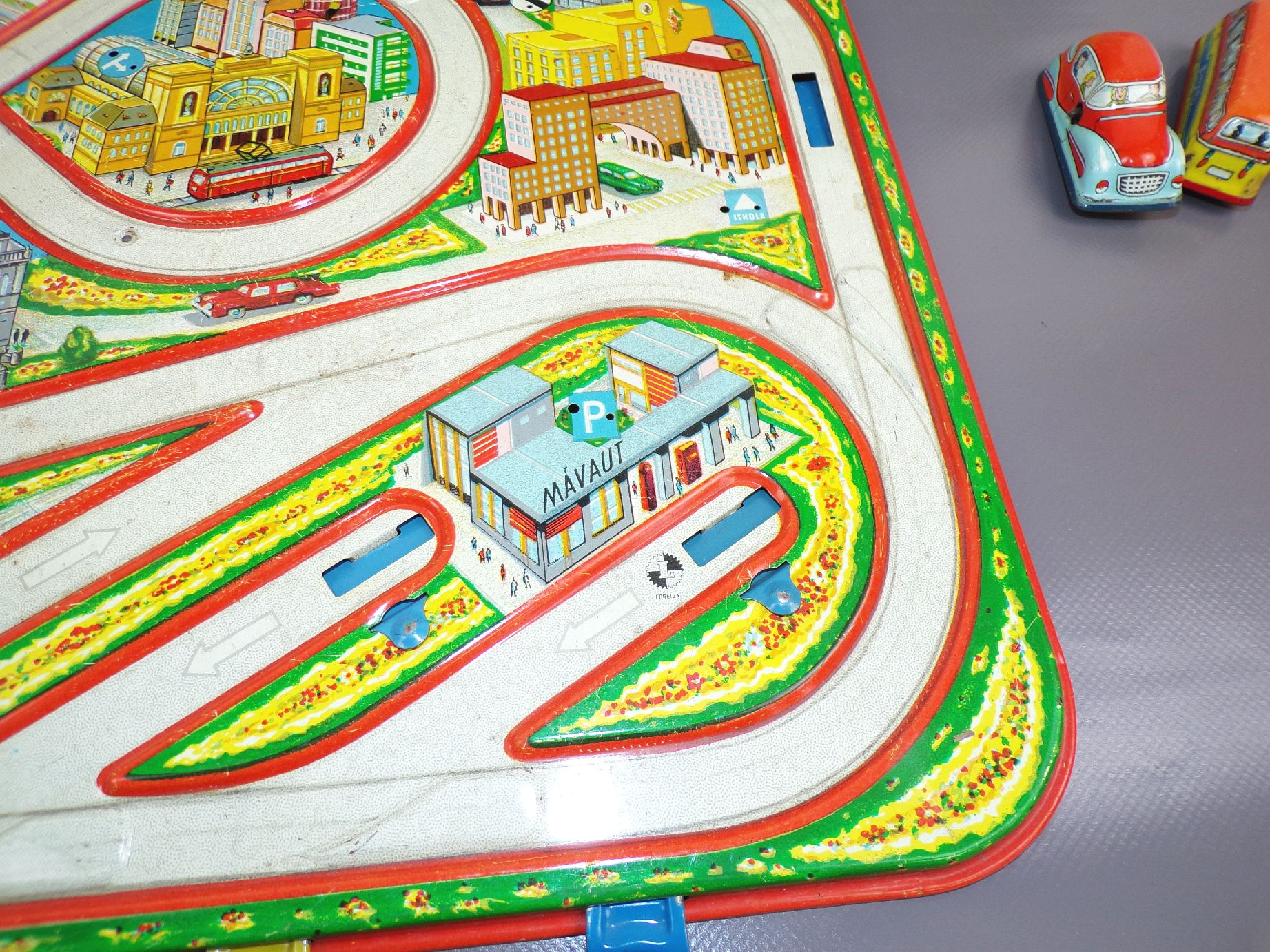 DDR Autobahn Rennbahn Blechspielzeug Autos Ungarn 