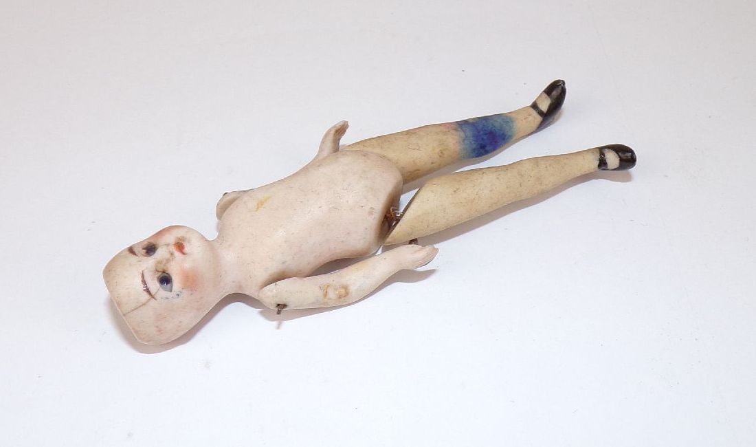 Uralte Porzellanpuppe Puppenstube klein Glasaugen Puppenstubepuppe 