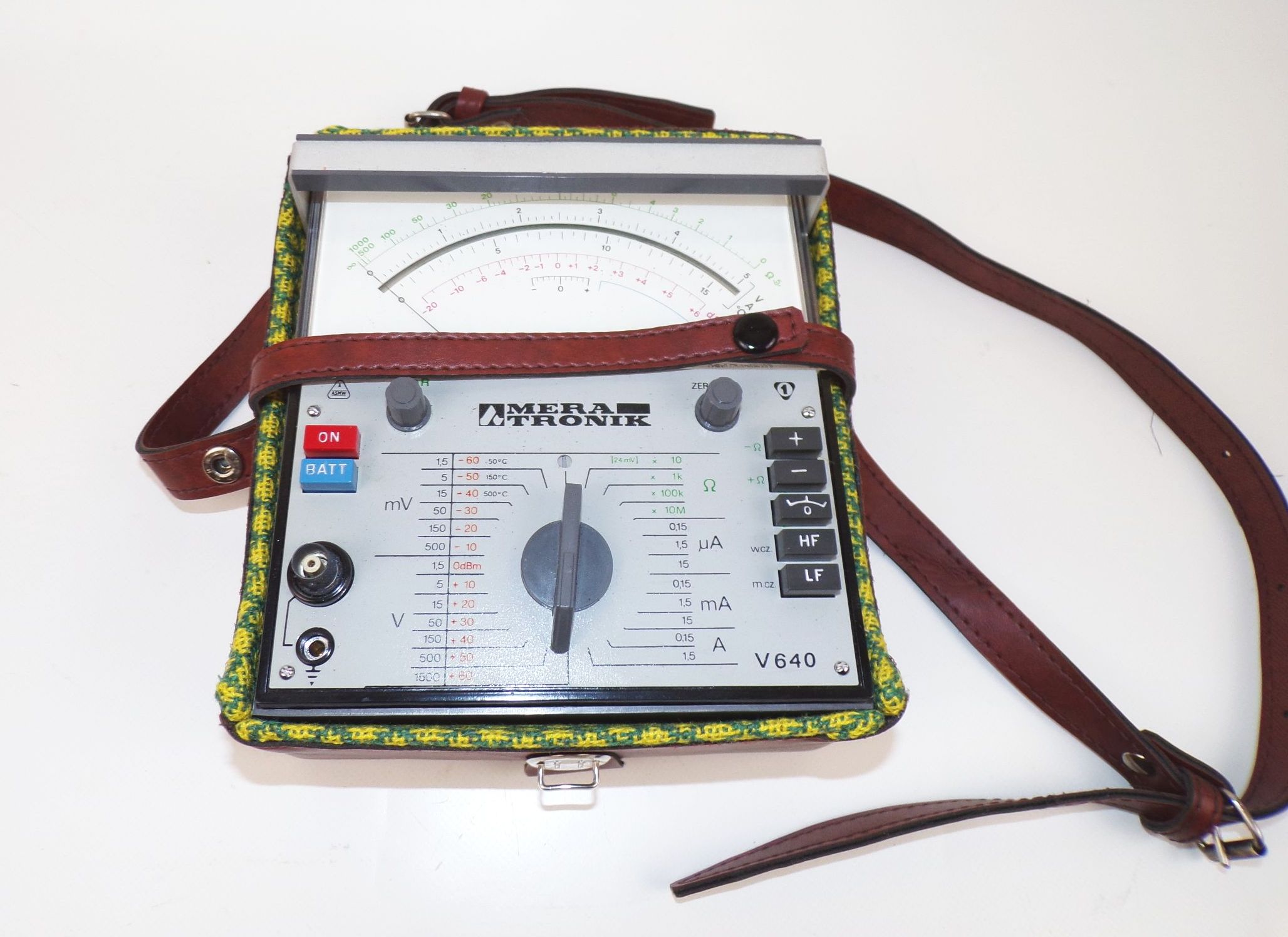 Mera Thronik Elektronisches Multimeter altes Messgerät tragbar 