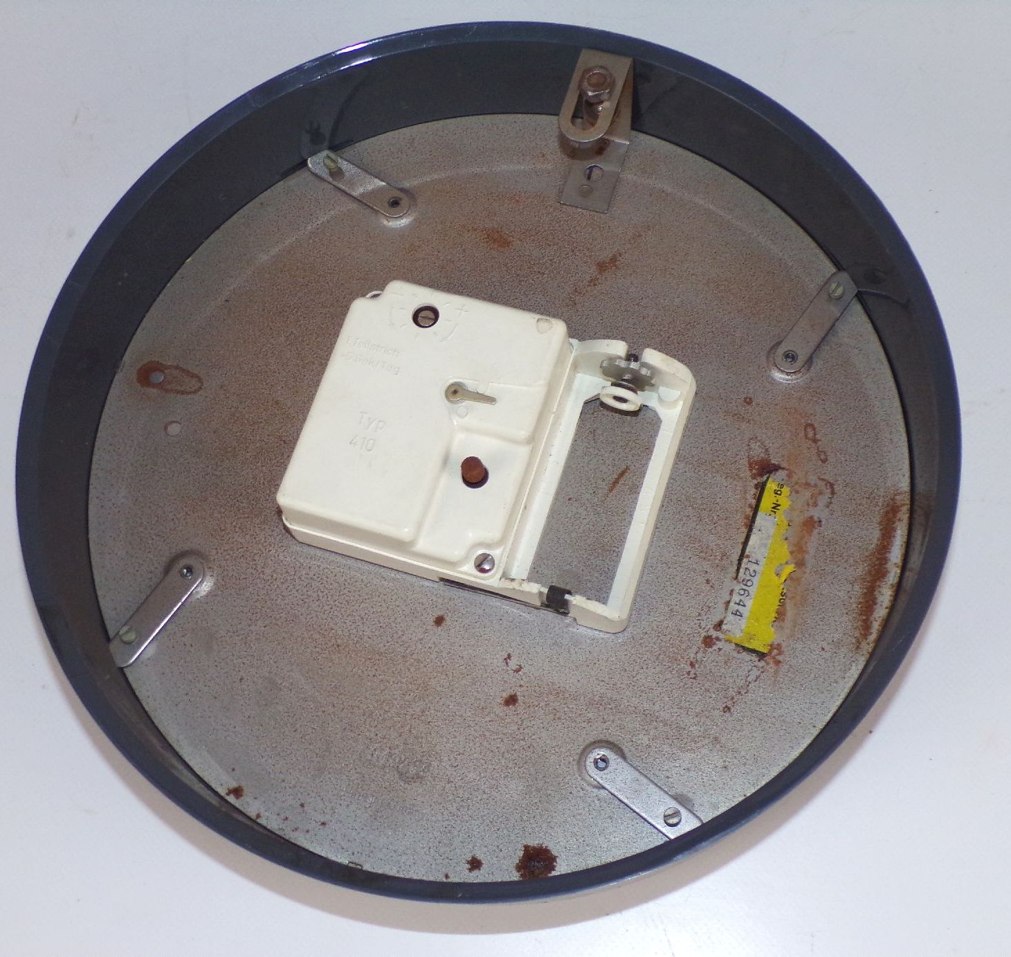 Alte Glashütte elektrochron Typ 410 Wanduhr Küchenuhr Rund Grau Uhr OVP 