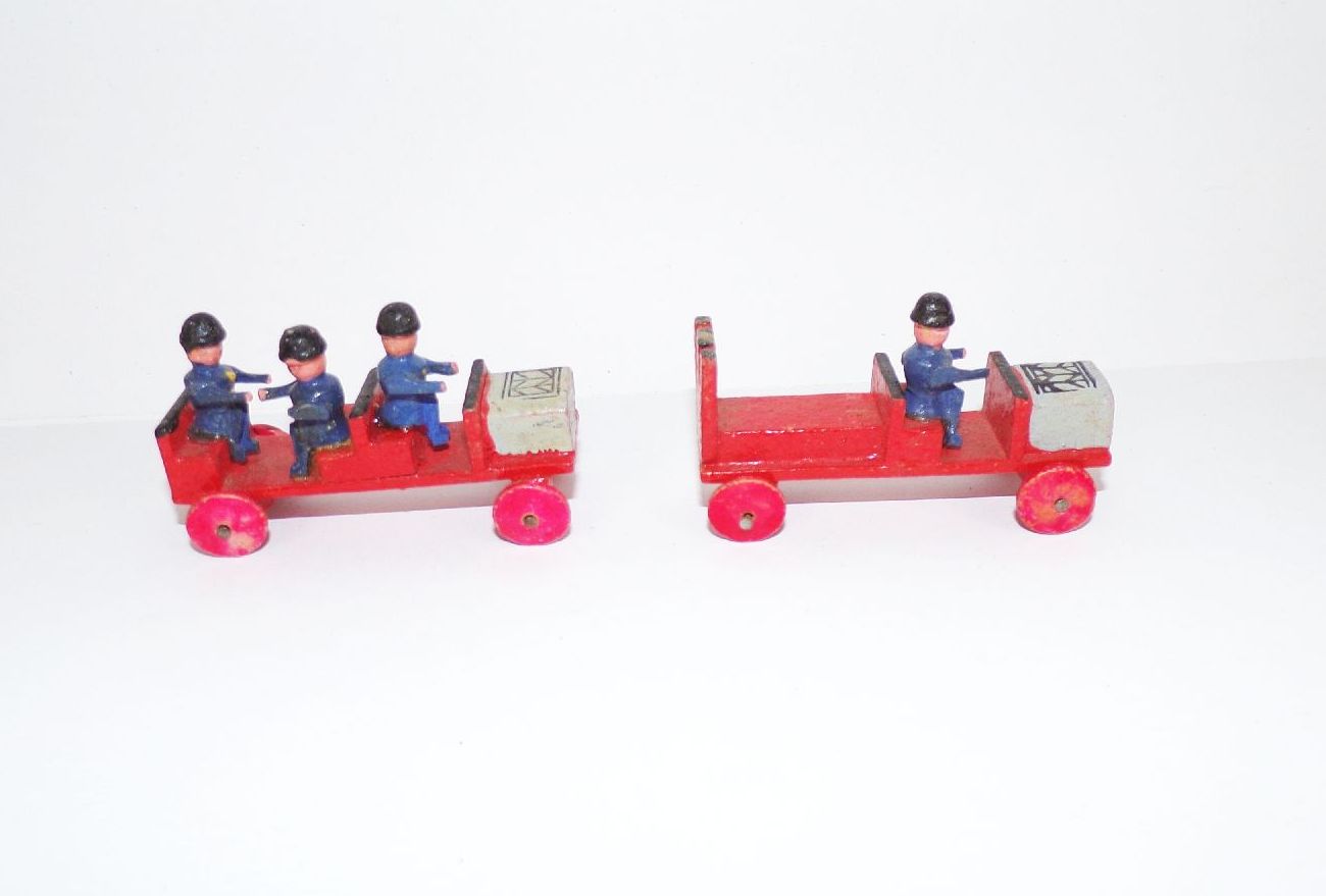 Alte Erzgebirge Kutschen Feuerwehr Traktor Spielwaren 