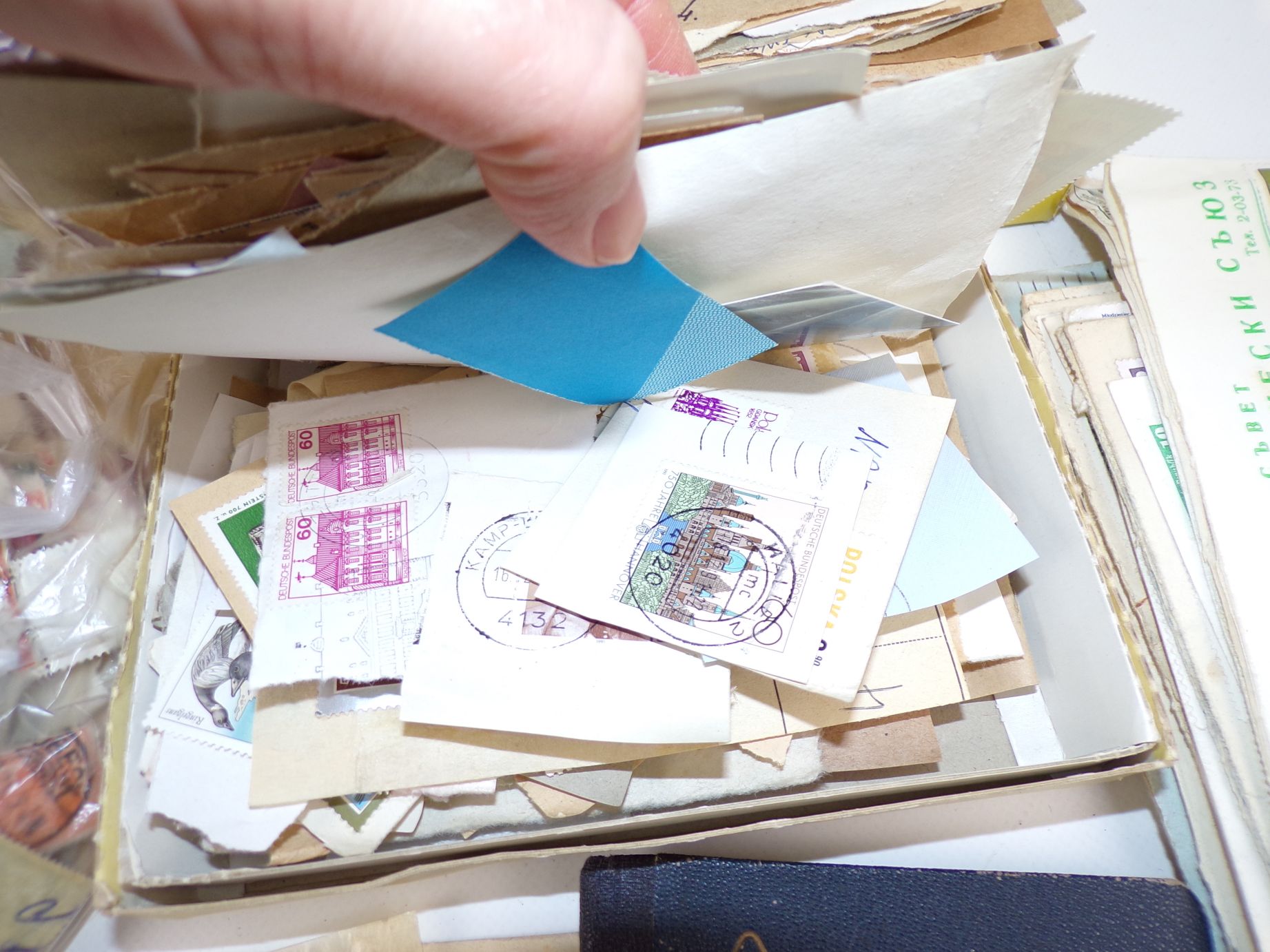 Briefmarken Konvolut DDR BRD Ausland 