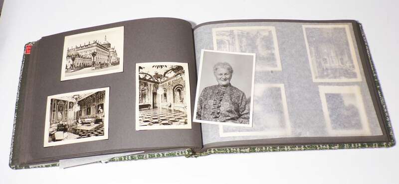 Familienfotos Fotoalbum 2 Stück 1930er 1950er vintage Fotos